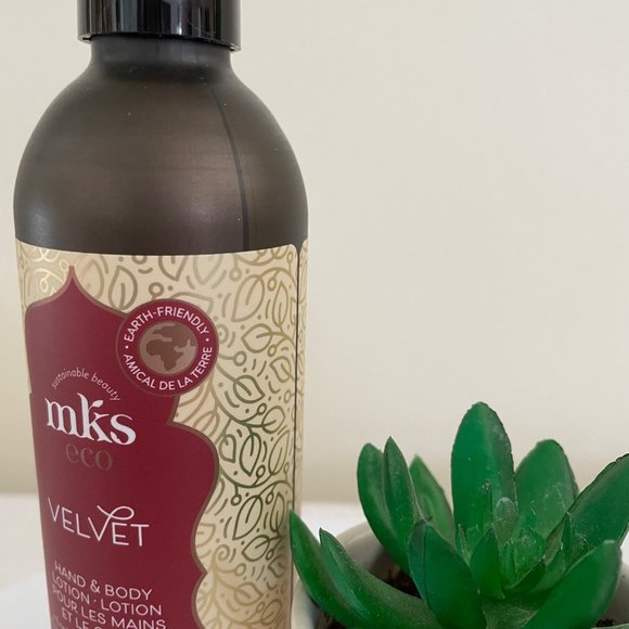 MKS Eco Velvet Hand and Body Lotion sz 10 Fl Oz New Original Scent - Picture 5 of 6